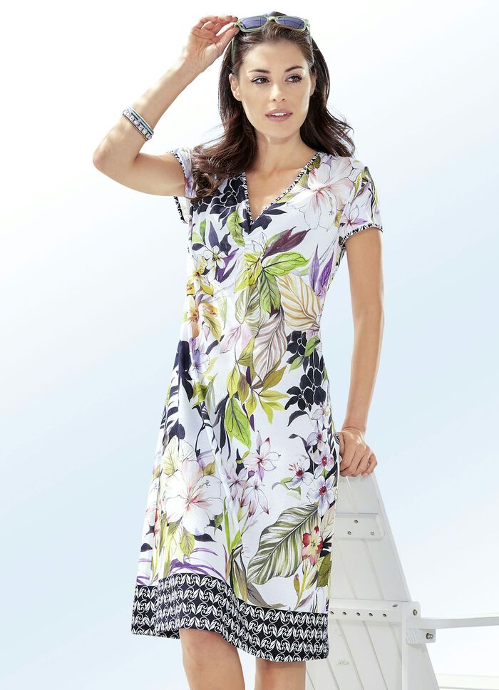 Kleid mit kurzen &Auml;rmeln, Raffungen und Inkjet-Druckdessin 