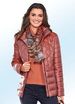 Funktionsjacke mit interessanten Steppvariationen 