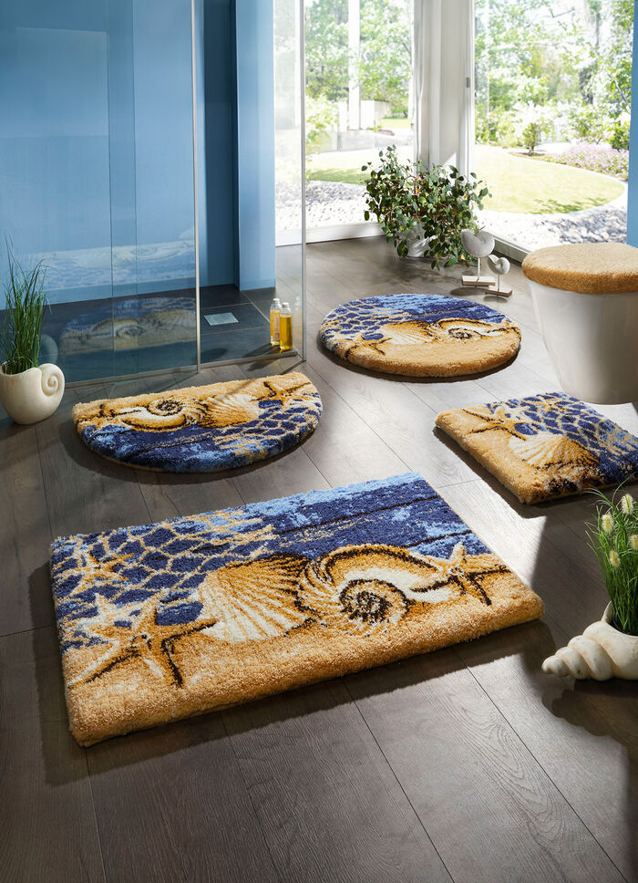 Badgarnitur mit rutschhemmender Rückseite 