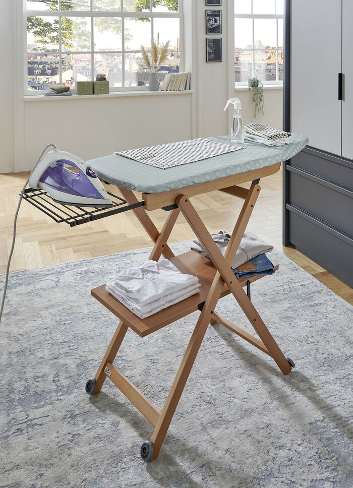 Bügelbrett aus Massivholz 