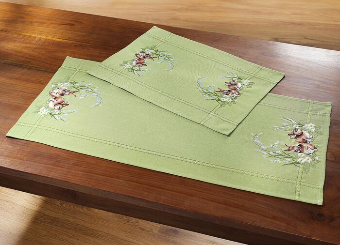 Tisch- und Raumdekoration mit Bl&uuml;ten- und Gr&auml;ser Motiv GR&Uuml;N