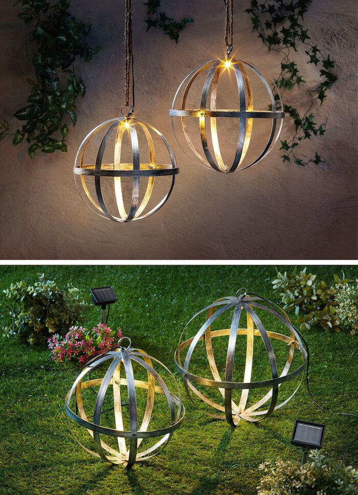 Solarleuchte mit silbern-gl&auml;nzender Metalloberfl&auml;che 