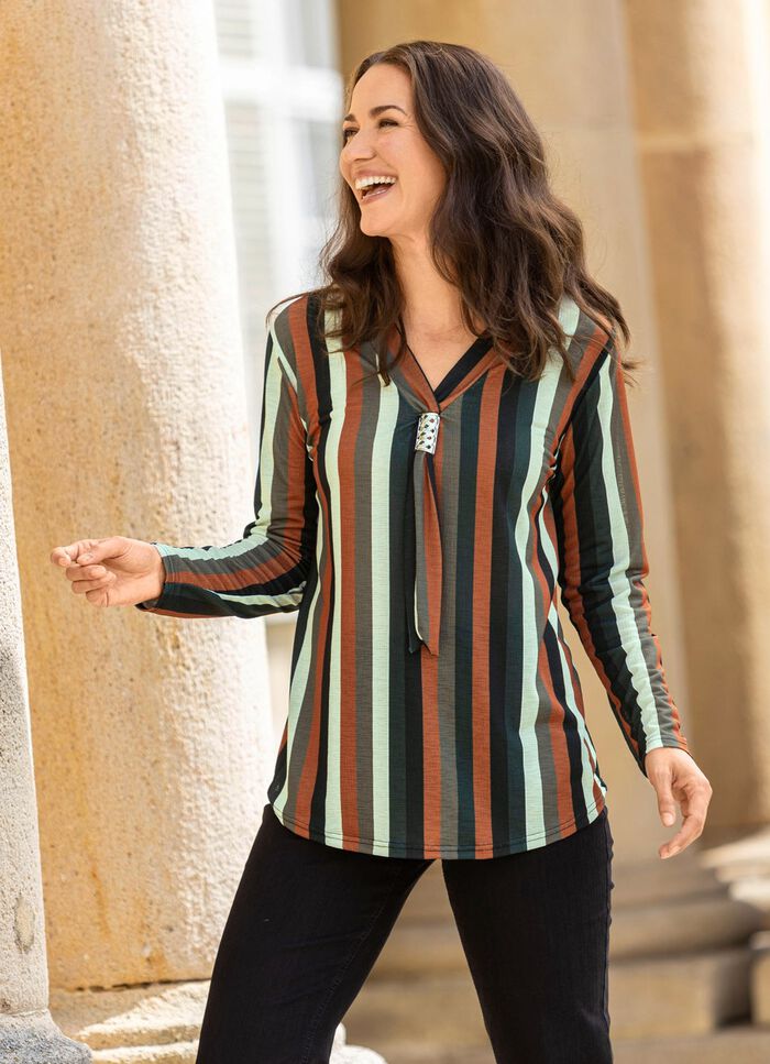 Shirt mit fixierter Schluppe 