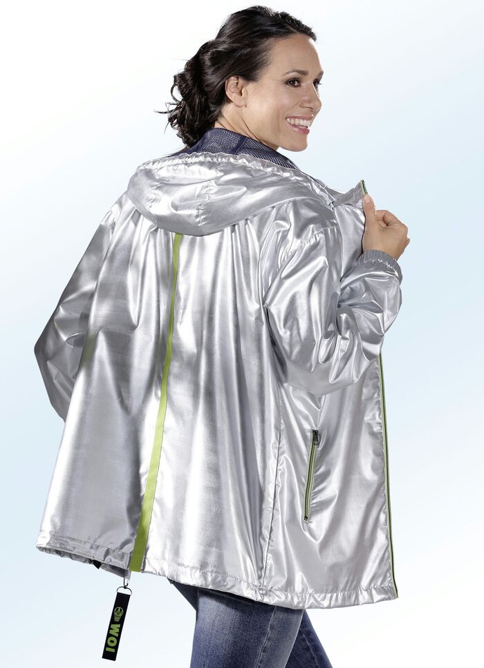 Jacke in topaktueller Metallic-Optik 