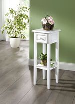 M&ouml;belserie im Landhausstil 