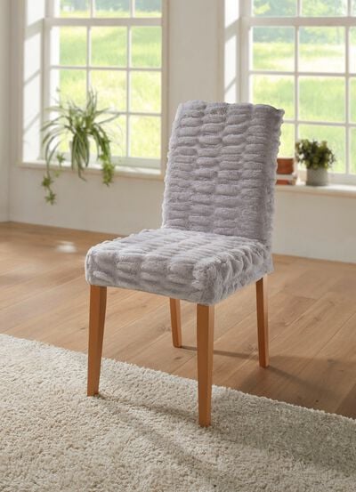 Stuhlbez&uuml;ge aus Fellimitat 