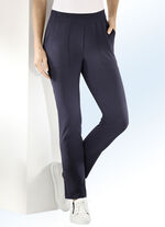 Sportive Hose in aktueller Knöchellänge MARINE