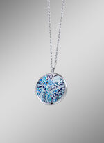 Moderner Anhänger mit Mosaikmuster  