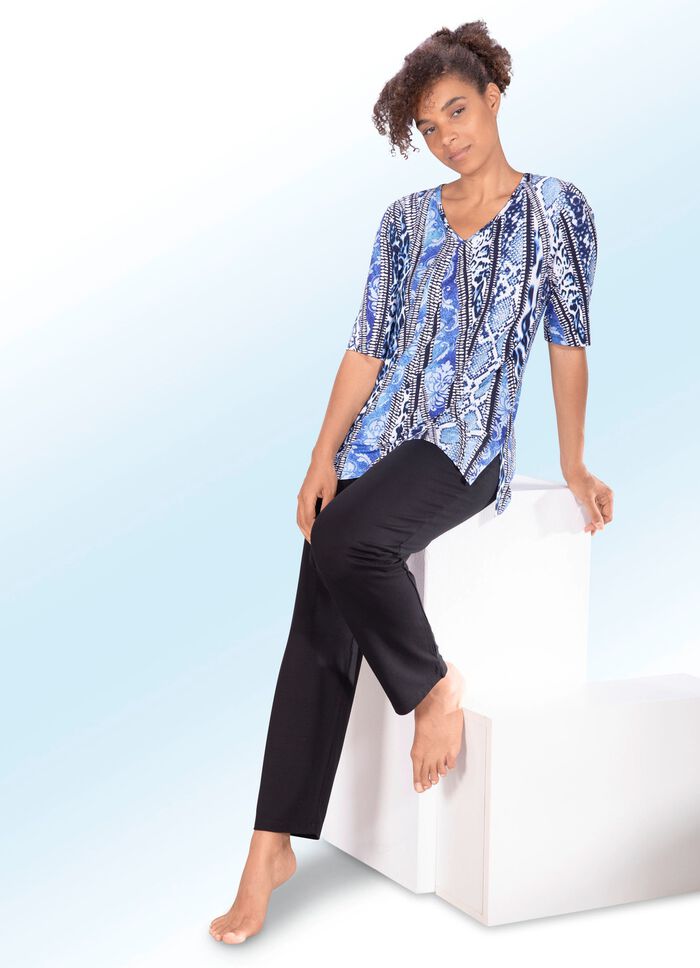 Hausanzug mit V-Ausschnitt 