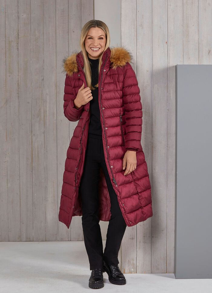 Funktionsmantel mit gef&auml;lteltem Stehkragen 