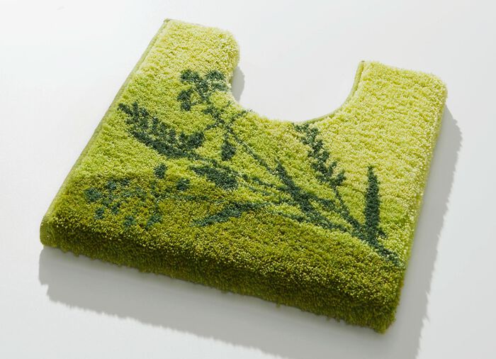 Naturnah gestaltete Badgarnitur der Marke Grund GR&Uuml;N