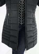 Longjacke mit Riegel an der abnehmbaren Kapuze 