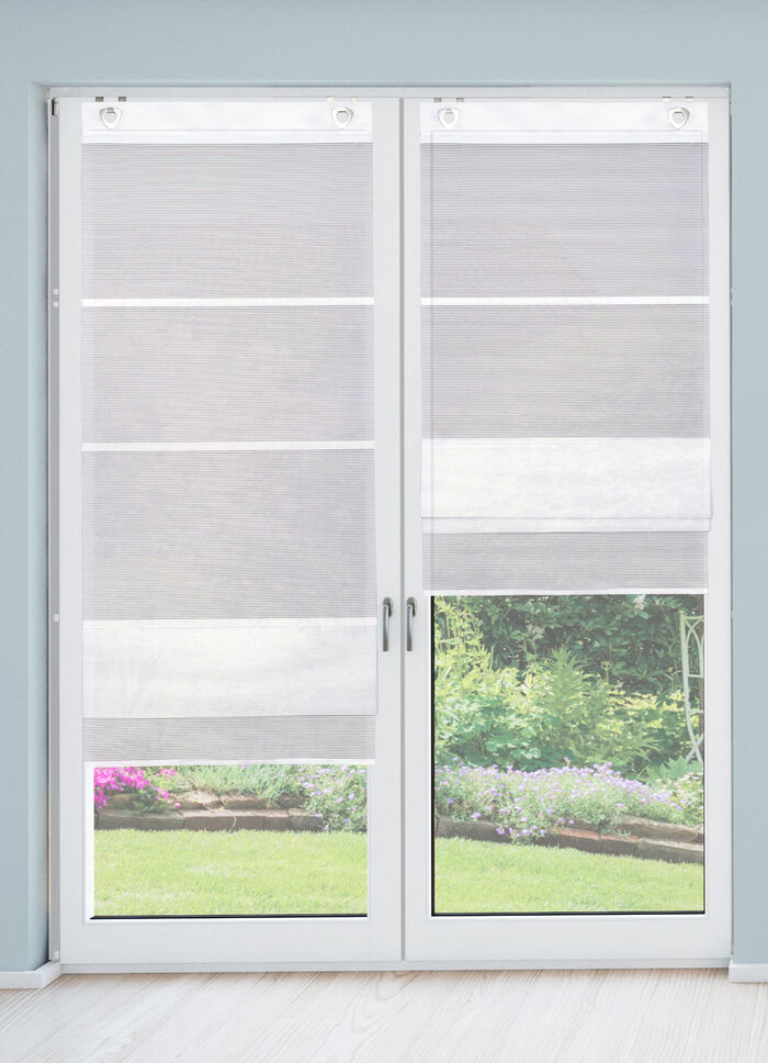 Luftig-leichtes und superpraktisches Magnetrollo WEISS