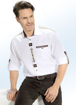 Hemd mit Zierstickerei an der Knopfleiste 