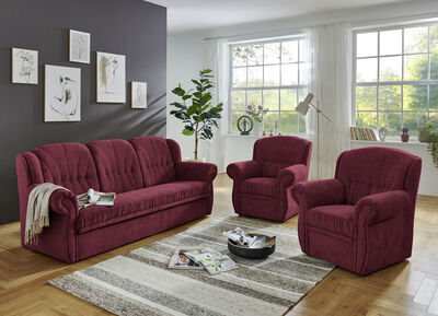 Klassische Polstermöbel mit hochwertigem Bezug 