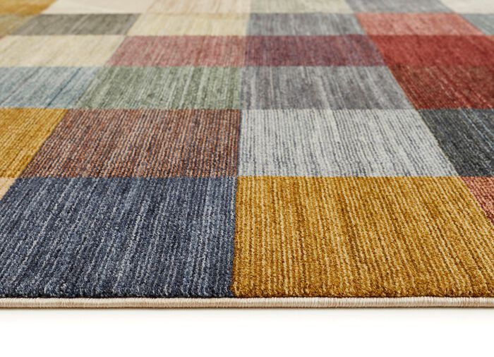 Moderne Br&uuml;cken und Teppiche mit Karo-Dessin 