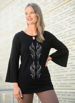 Shirt mit dekorativem Halsausschnitt 