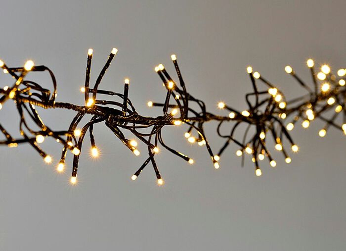 Cluster-LED-Lichterkette mit digitalem Outdoor-Trafo WARM-WEISS