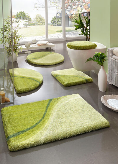 Badgarnitur mit rutschhemmender Latex-Rückseite 