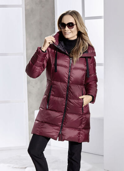 Daunen-Kurzmantel mit fester Kapuze 