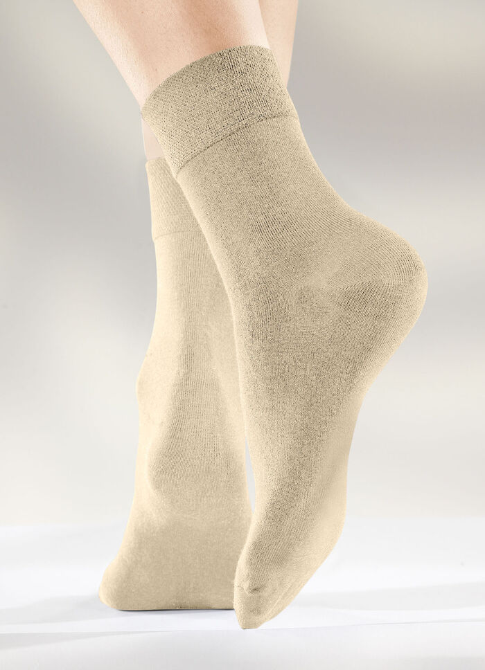 Sechserpack Socken in verschiedenen Farbstellungen 2X BEIGE, 2X SAND, 2X KHAKI