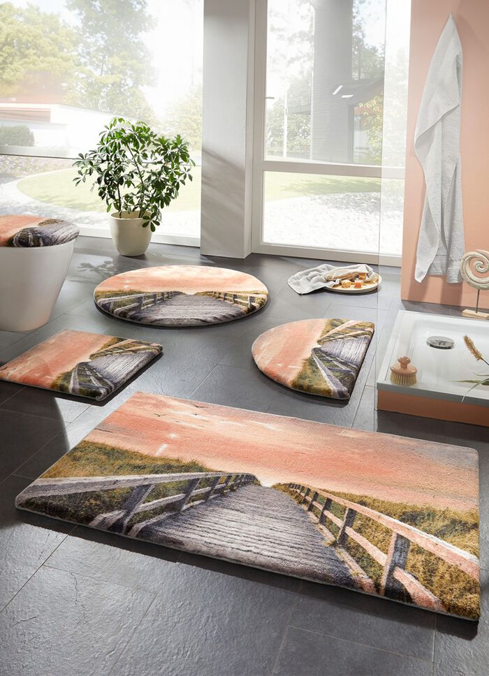 Badgarnitur, auch f&uuml;r Rollstuhl und Rollator geeignet 