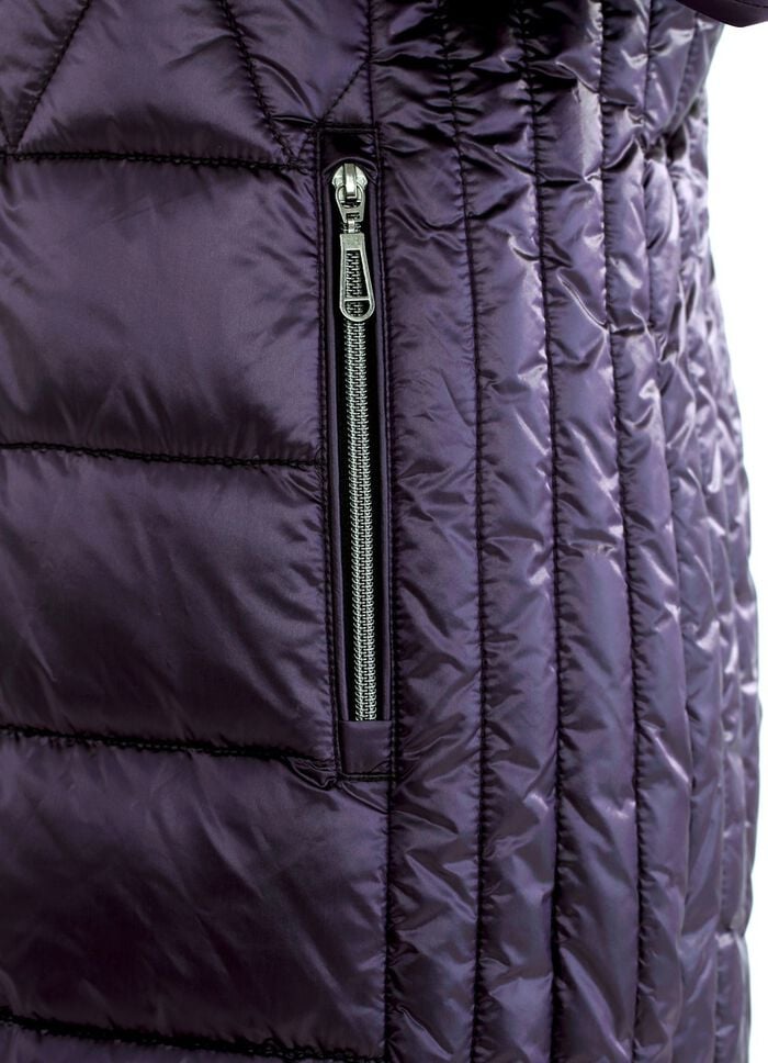 Kurzmantel mit Längssteppung seitlich 