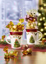 Kaffeebecher Christbaum mit süßer Füllung 