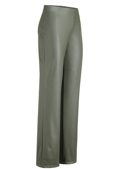 Hose mit ausgestellter Fußweite 