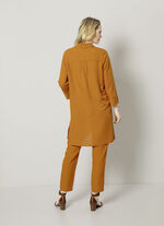 Longbluse mit komfortablen Seitenschlitzen 