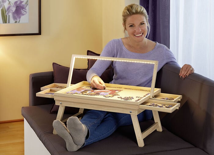 Gro&szlig;er LED Puzzletisch: Endlich Platz und Ordnung f&uuml;r Puzzles 