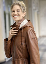 Lederkurzmantel von „Cabrini“ 