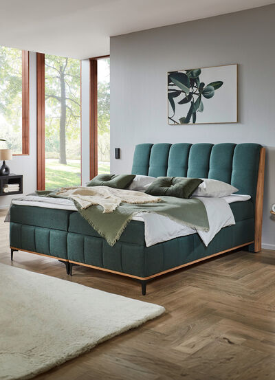 Boxspringbett mit Bettkästen und Kaltschaum-Topper 