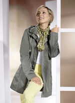 Jacke mit abnehmbarer Kapuze 