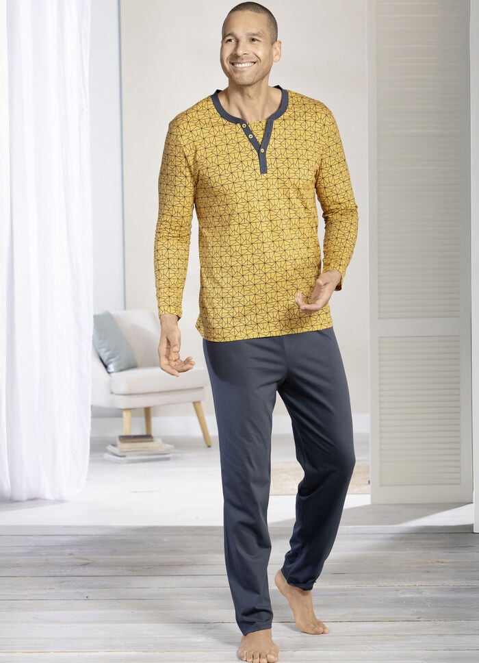 Schlafanzug mit Knopfleiste und offenen Abschlüssen 