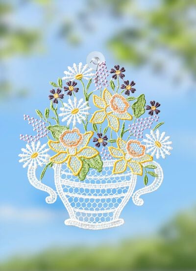 Fensterbild aus echter Plauener Spitze 