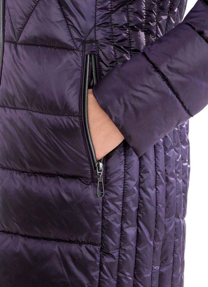 Kurzmantel mit Längssteppung seitlich 