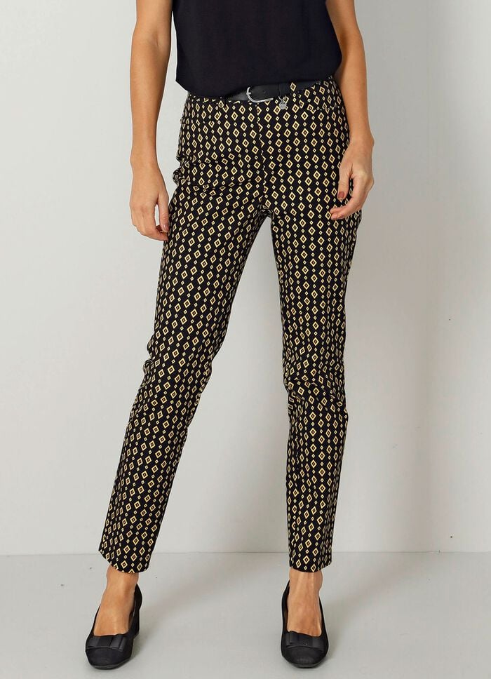 Hose in Minimal-Dessinierung 