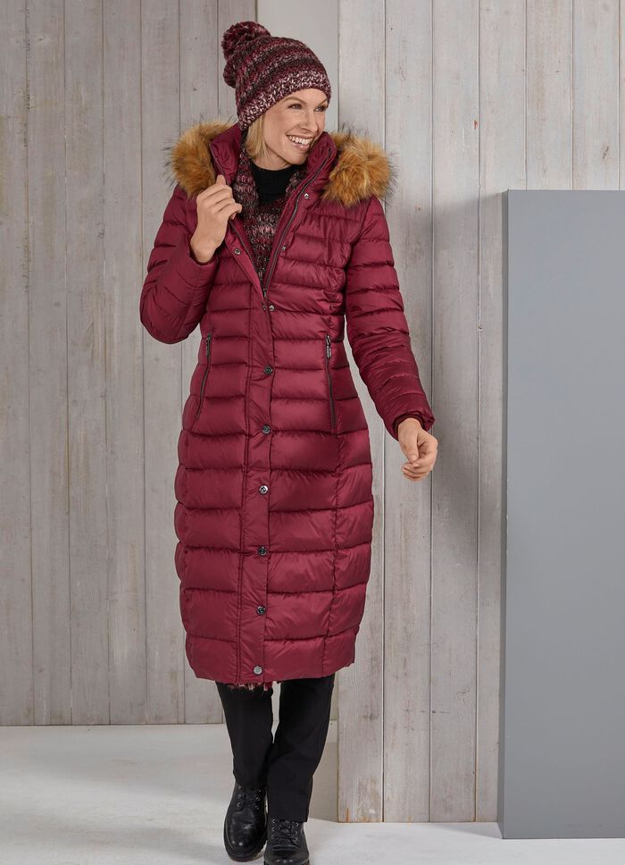 Funktionsmantel mit gef&auml;lteltem Stehkragen 