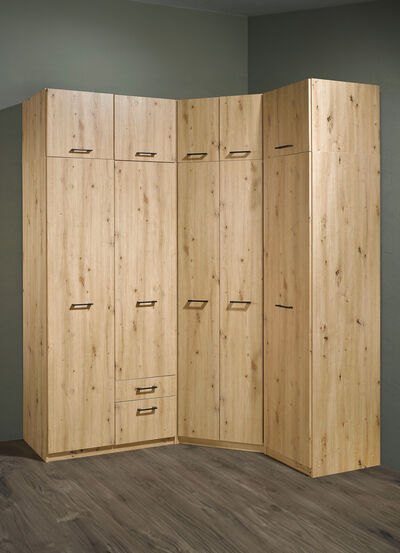 Geräumige Drehtürenschränke aus deutscher Herstellung 