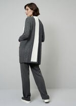 Strickjacke in Strukturmix 