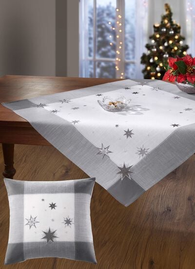 Tisch- und Raumdekoration mit Sternendessin 