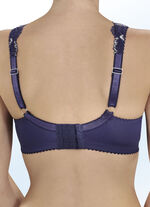 BH mit Elastikspitze im Vorderteil 