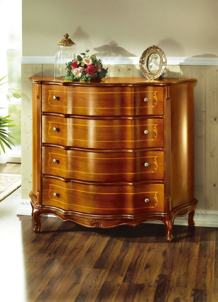 Kommode mit Schubladen 