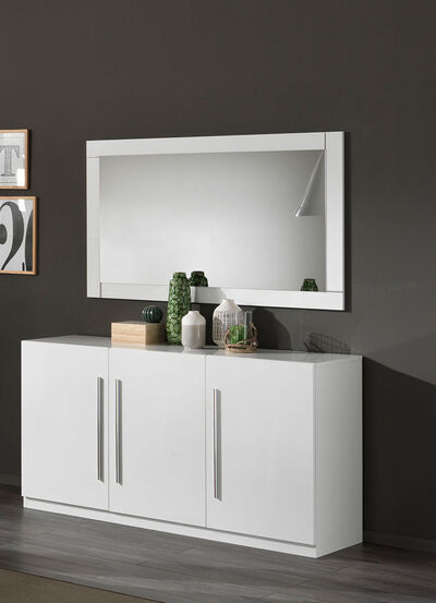 Sideboard, 3-türig mit hochglänzenden Oberflächen 