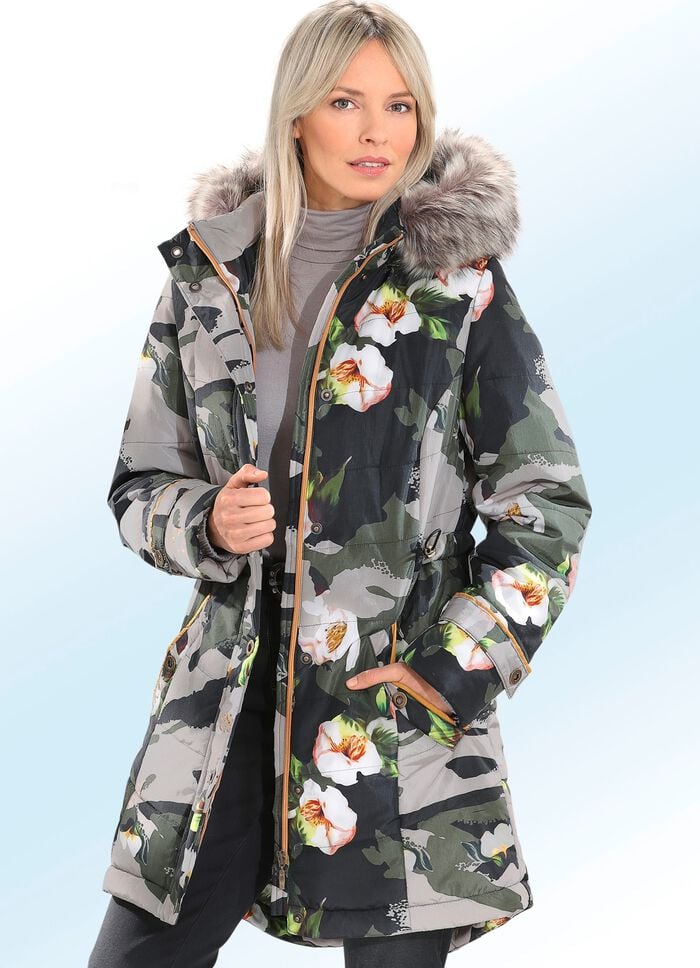 Kurzmantel mit Camouflage- und Blüten-Dessin 