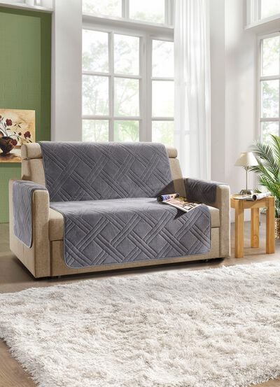 Kuschelweiche Wohnaccessoires mit Bandeinfassung 