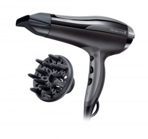 Haartrockner D5220 Pro-Air Turbo - Frisuren für eine Faschings-Hexe