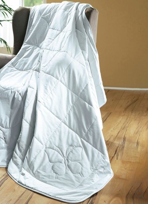 Hautsympathisches Seiden-Steppbett - Leichte Stoffe für den Sommer