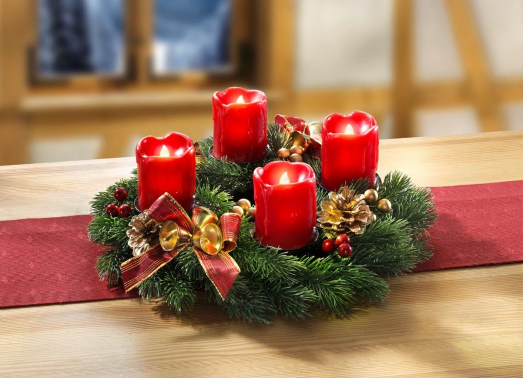 Adventskranz mit LED-Echtwachskerzen
